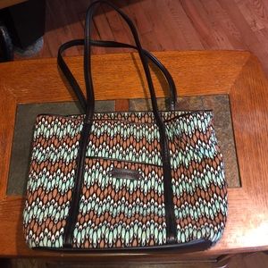 Large tote